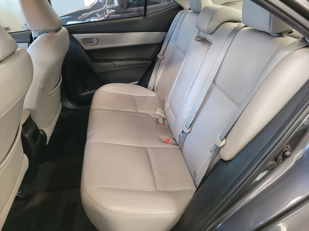 Toyota Corolla Cinza