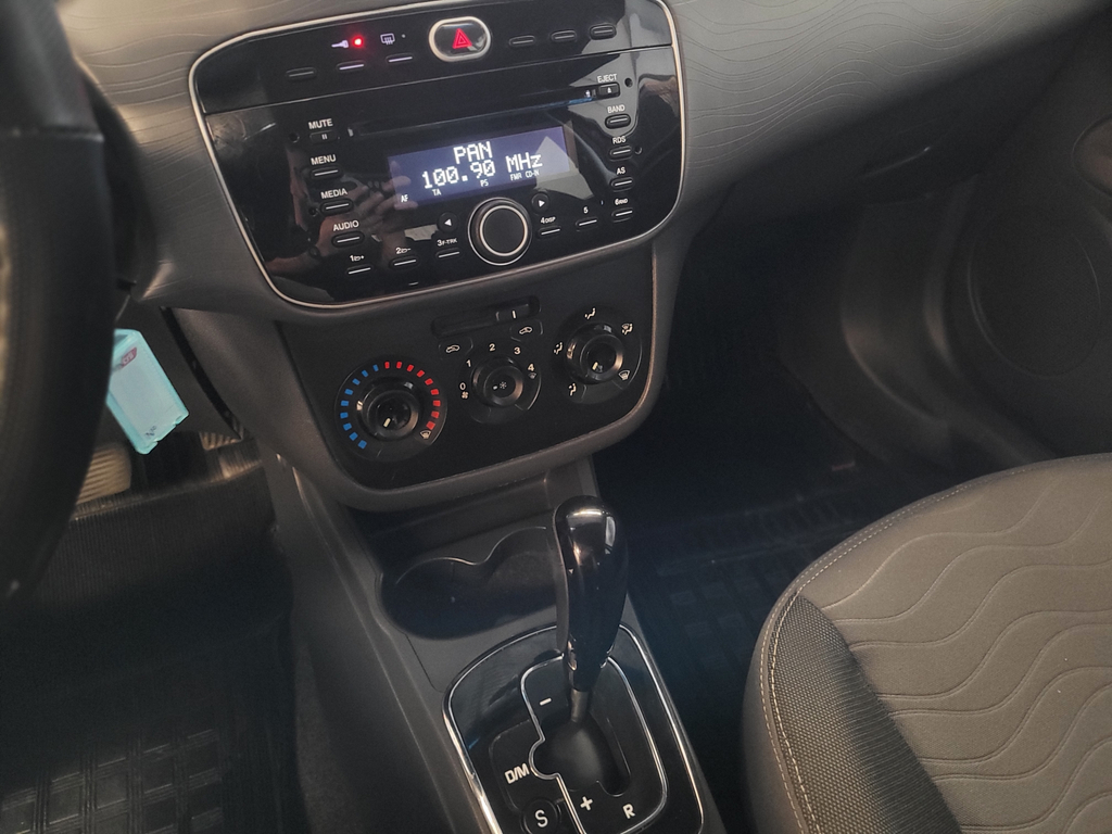 Fiat Punto Vermelho