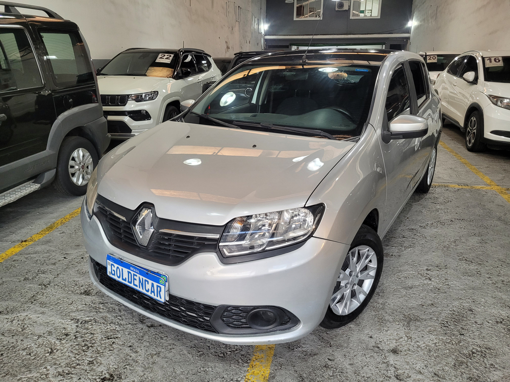 Renault Sandero Prata