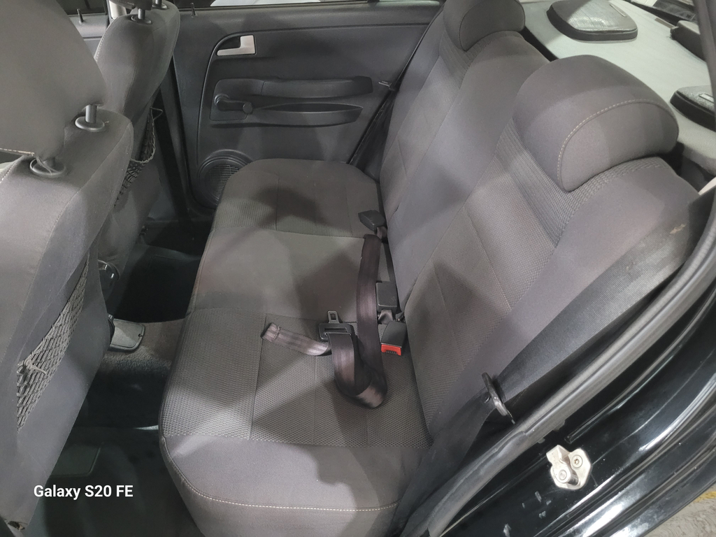 Volkswagen CrossFox Preto