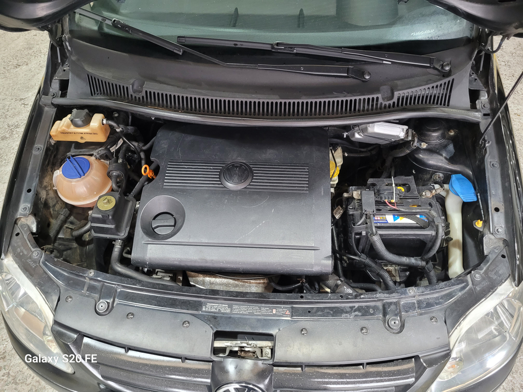 Volkswagen CrossFox Preto