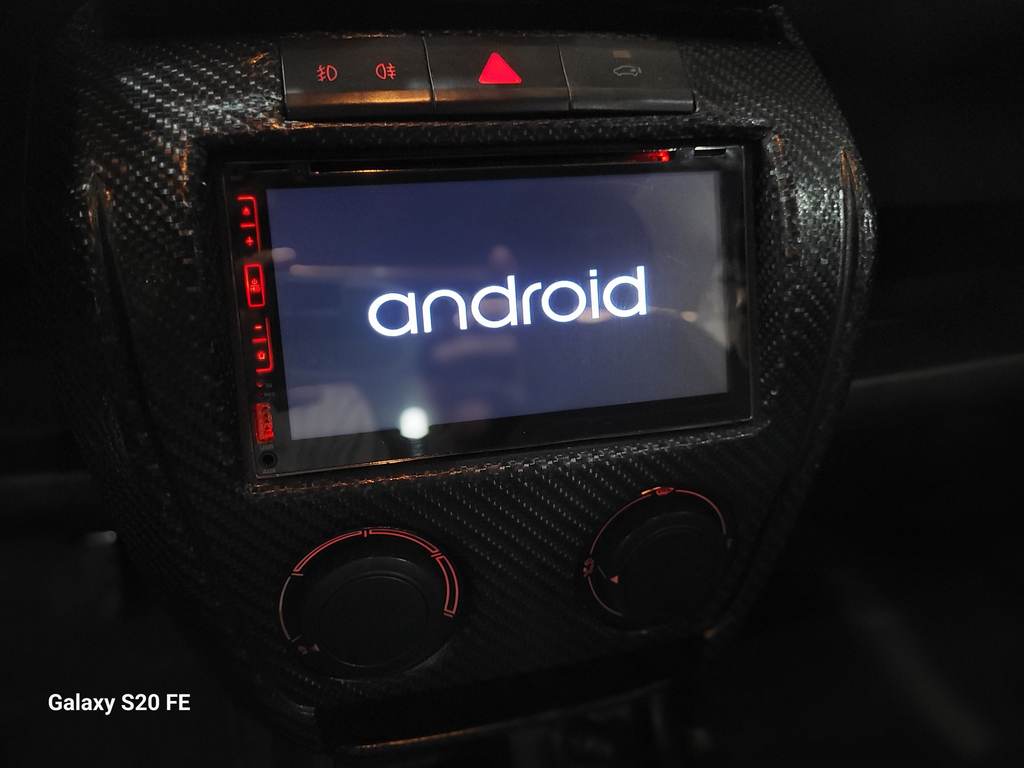 Volkswagen CrossFox Preto