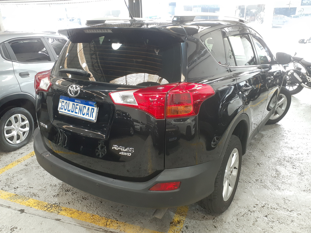 Toyota RAV4 Preto