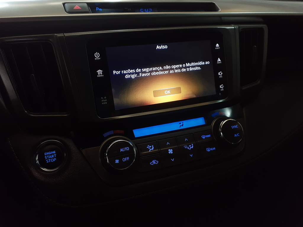 Toyota RAV4 Preto