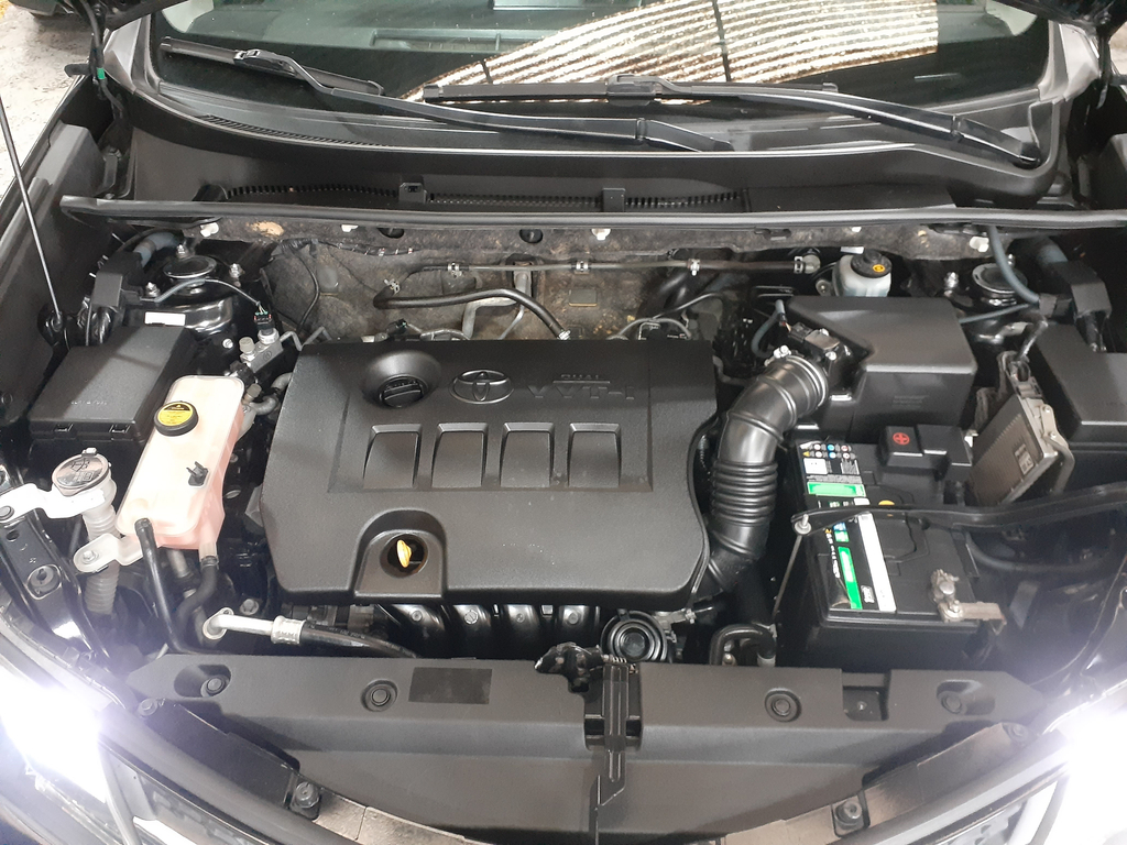 Toyota RAV4 Preto