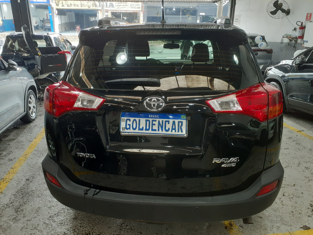 Toyota RAV4 Preto