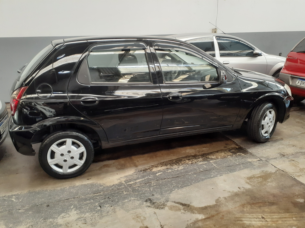 Chevrolet Celta Preto
