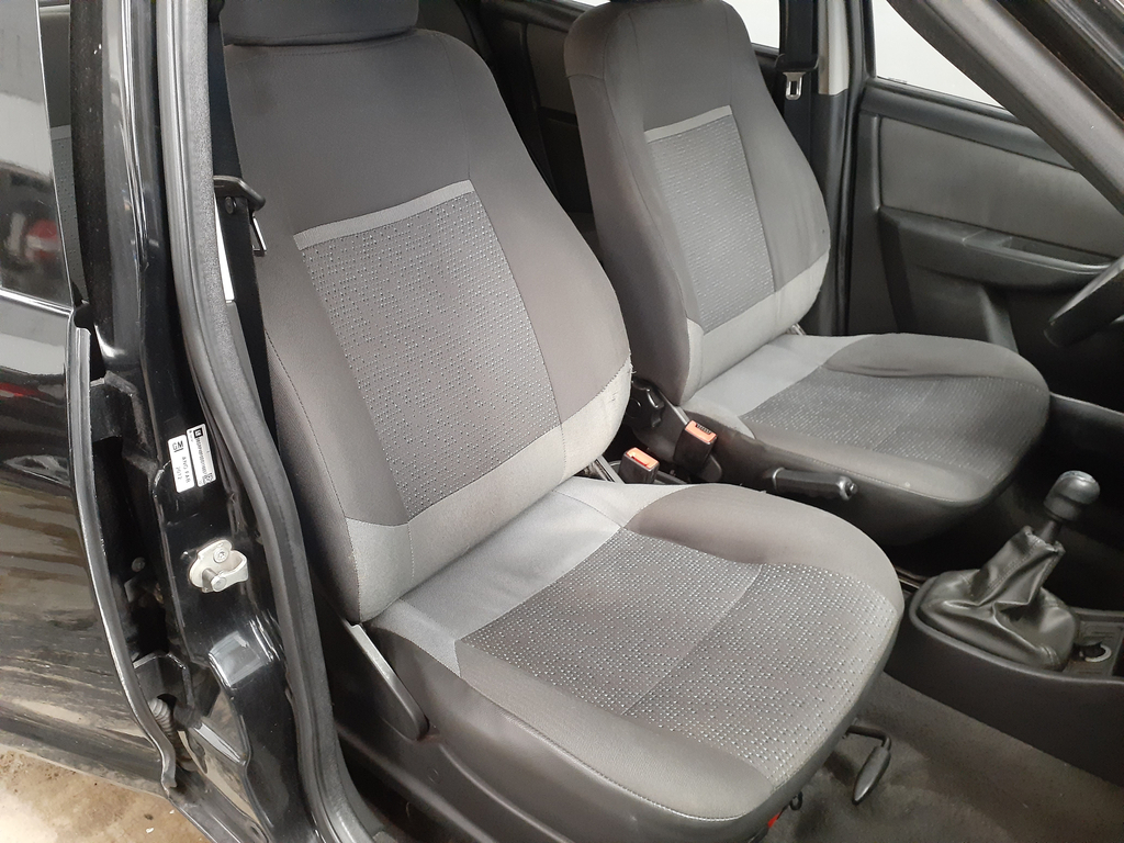 Chevrolet Celta Preto