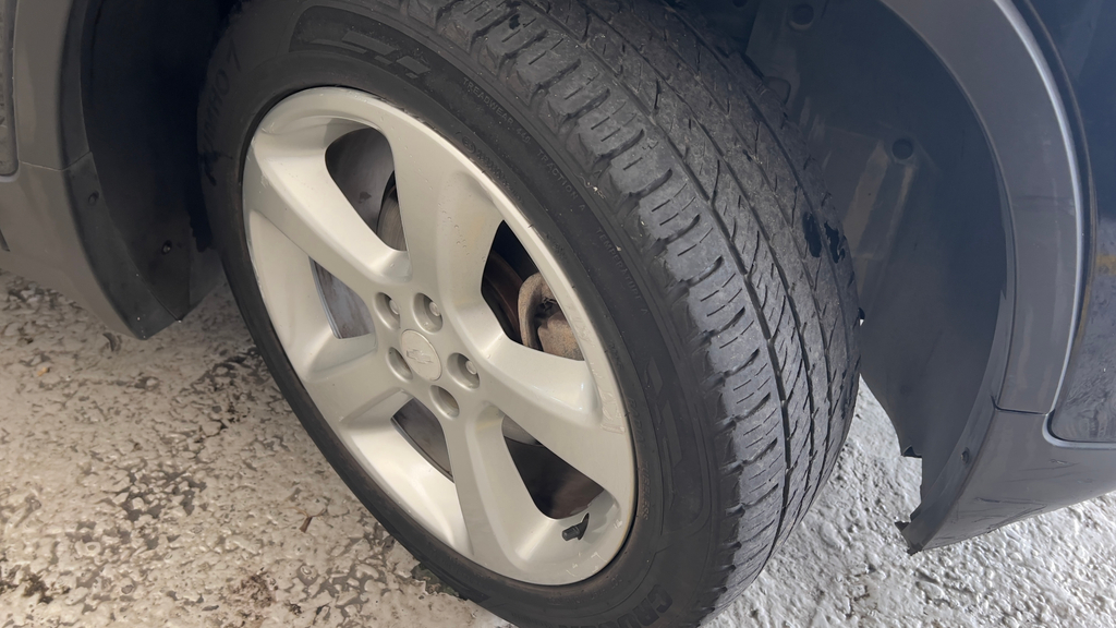Chevrolet Tracker Preto