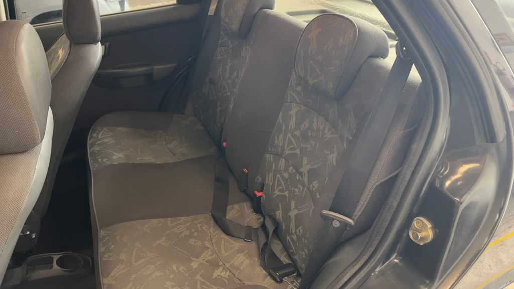 Fiat Palio Weekend Preto