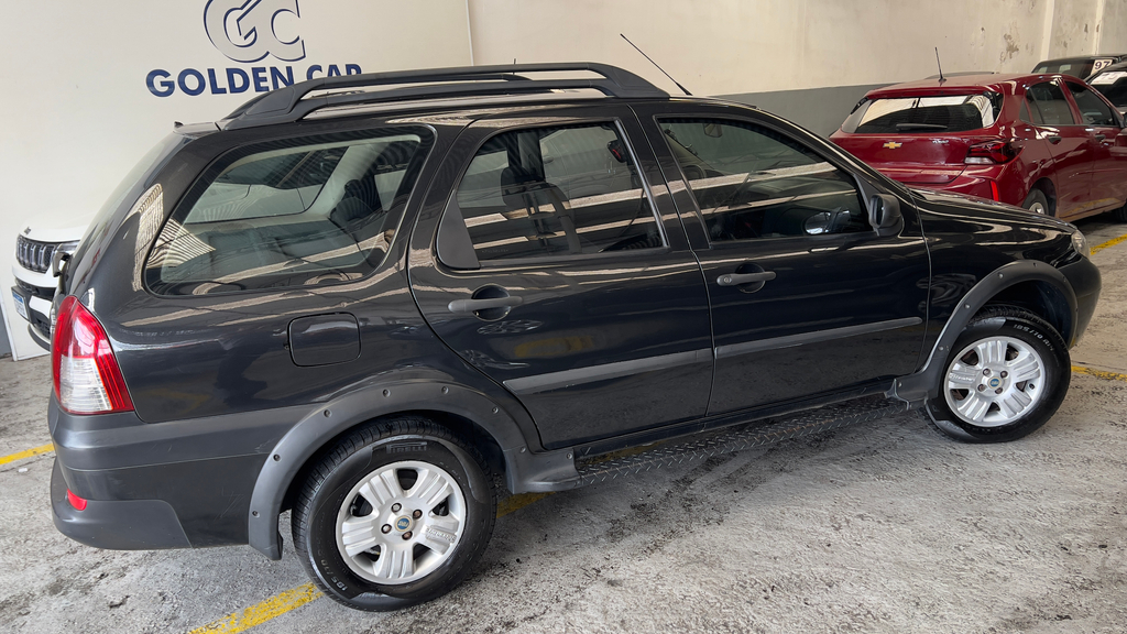 Fiat Palio Weekend Preto