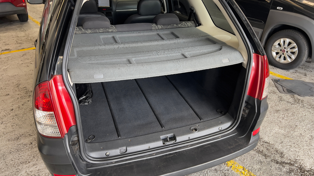 Fiat Palio Weekend Preto