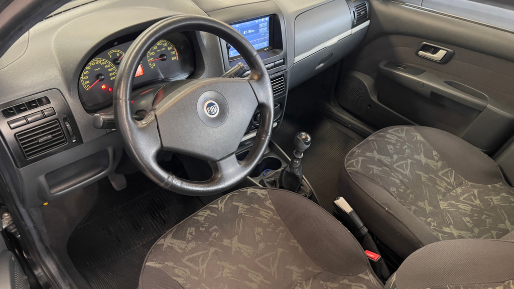 Fiat Palio Weekend Preto