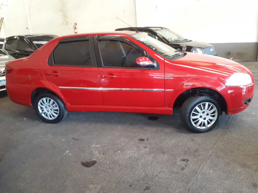 Fiat Siena Vermelho