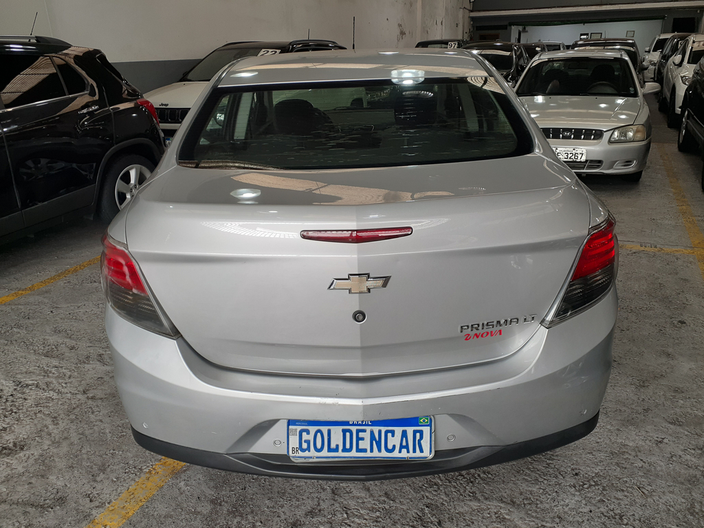 Chevrolet Prisma Prata