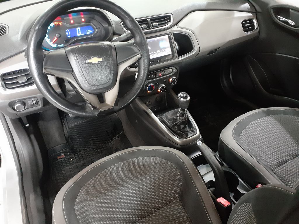 Chevrolet Prisma Prata