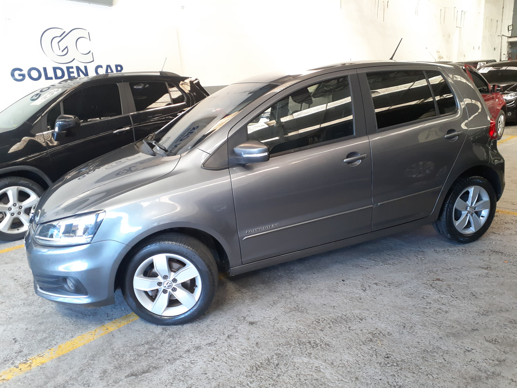 Volkswagen Fox Cinza