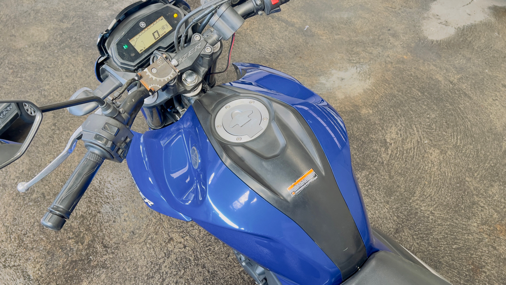Yamaha FZ25 Azul