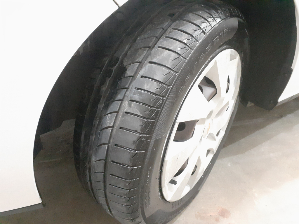 Chevrolet Onix Branco