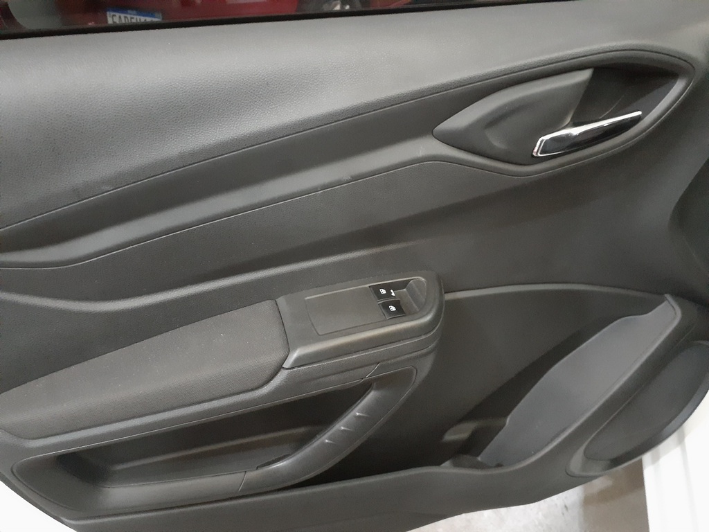 Chevrolet Onix Branco