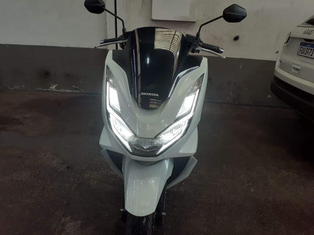 Honda PCX Branco
