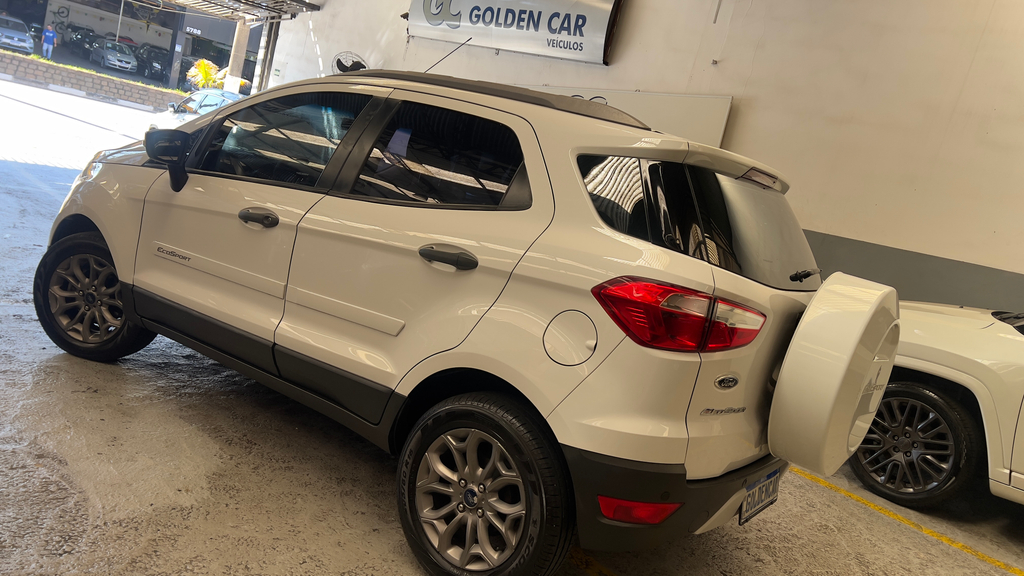 Ford EcoSport Branco