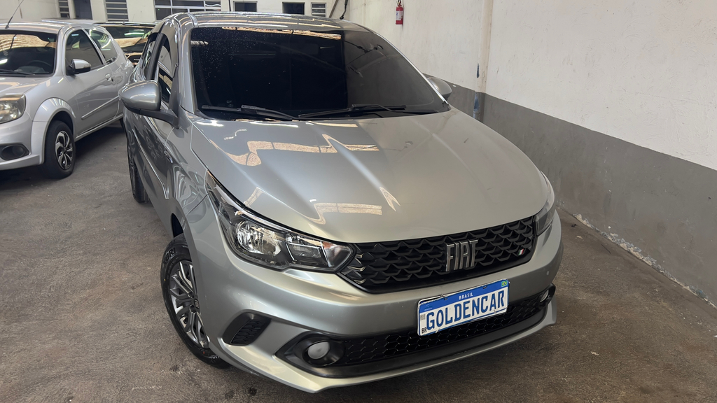 Fiat Argo Cinza