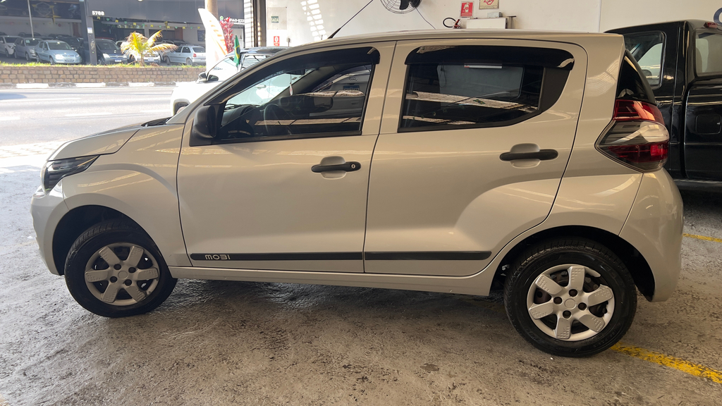 Fiat Mobi Prata