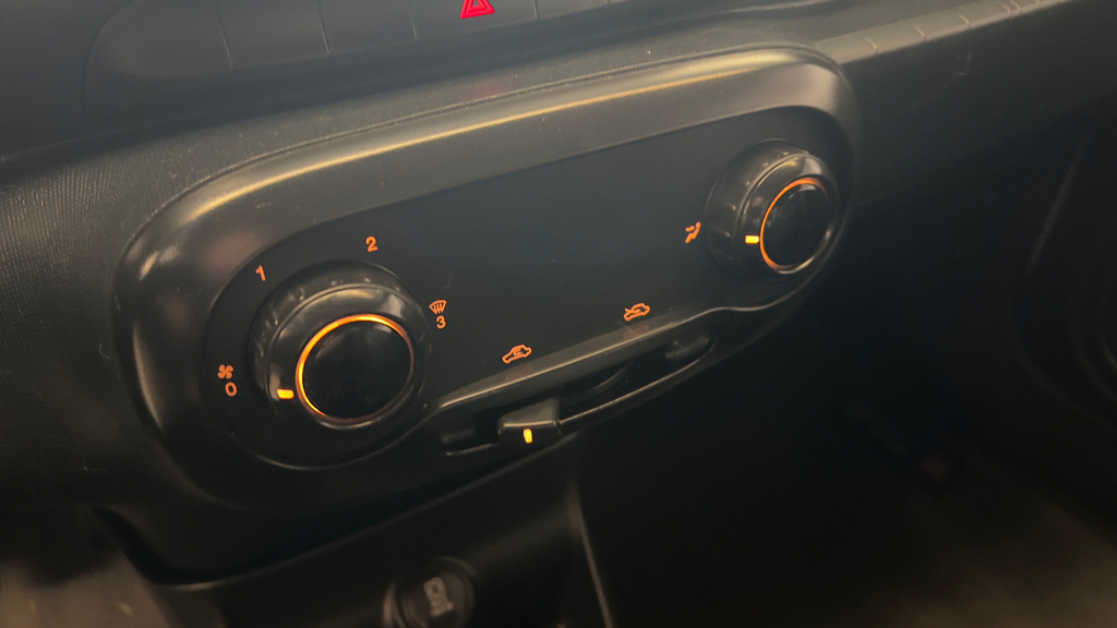 Fiat Mobi Prata