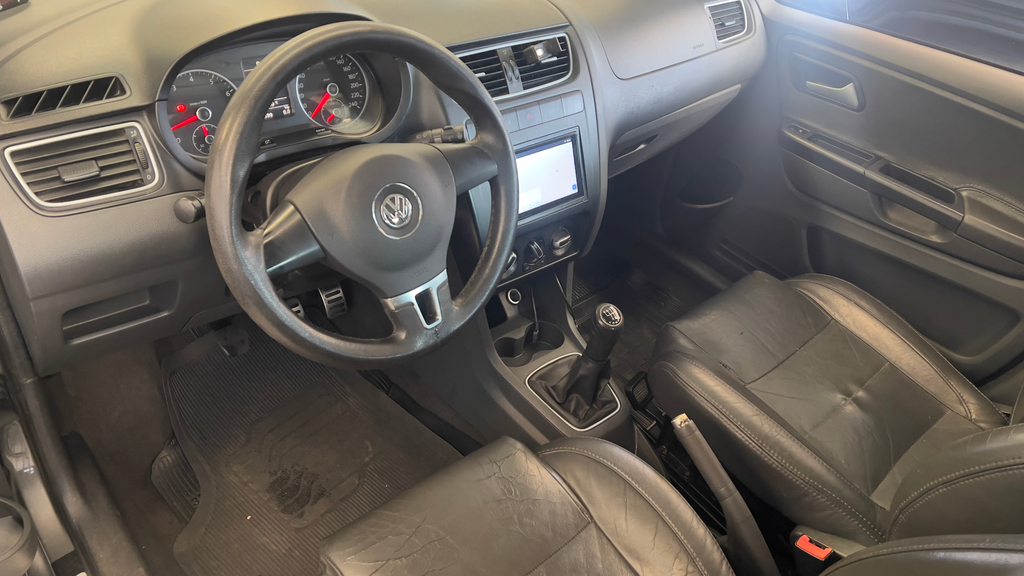 Volkswagen CrossFox Cinza