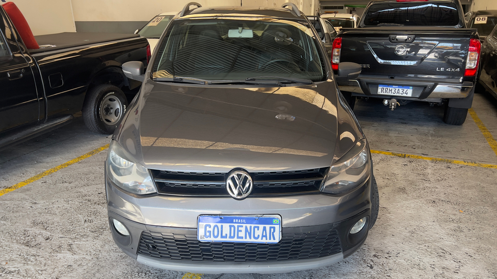 Volkswagen CrossFox Cinza