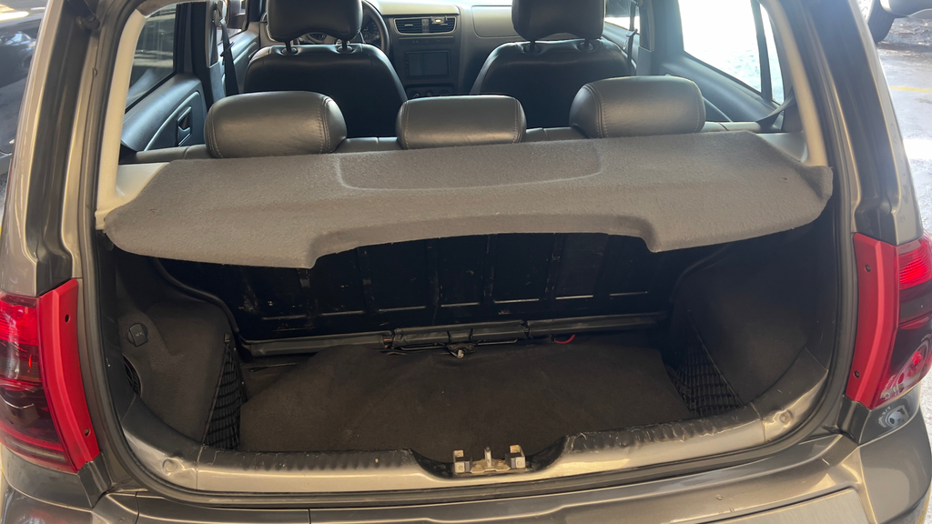 Volkswagen CrossFox Cinza
