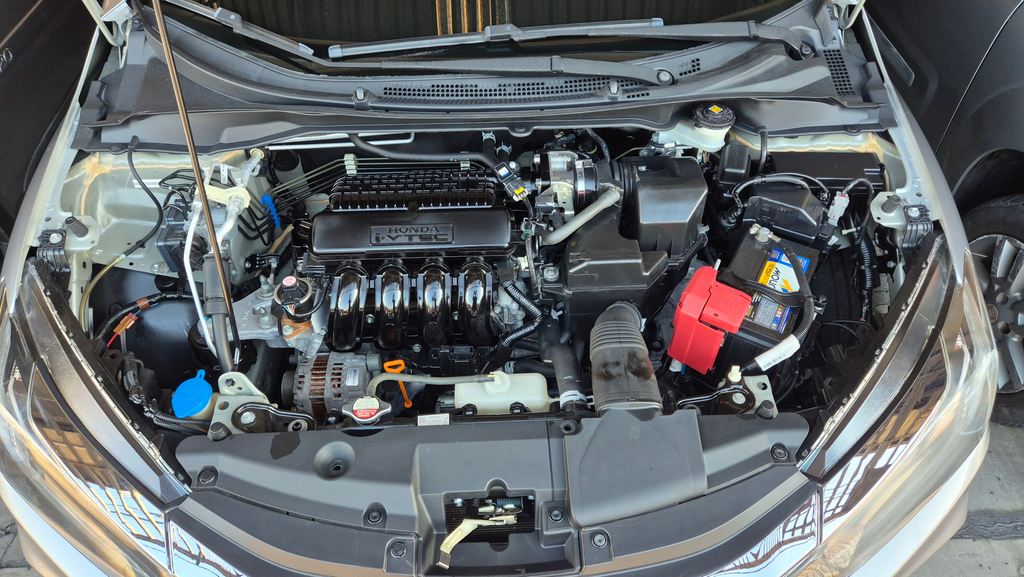 Honda City Prata