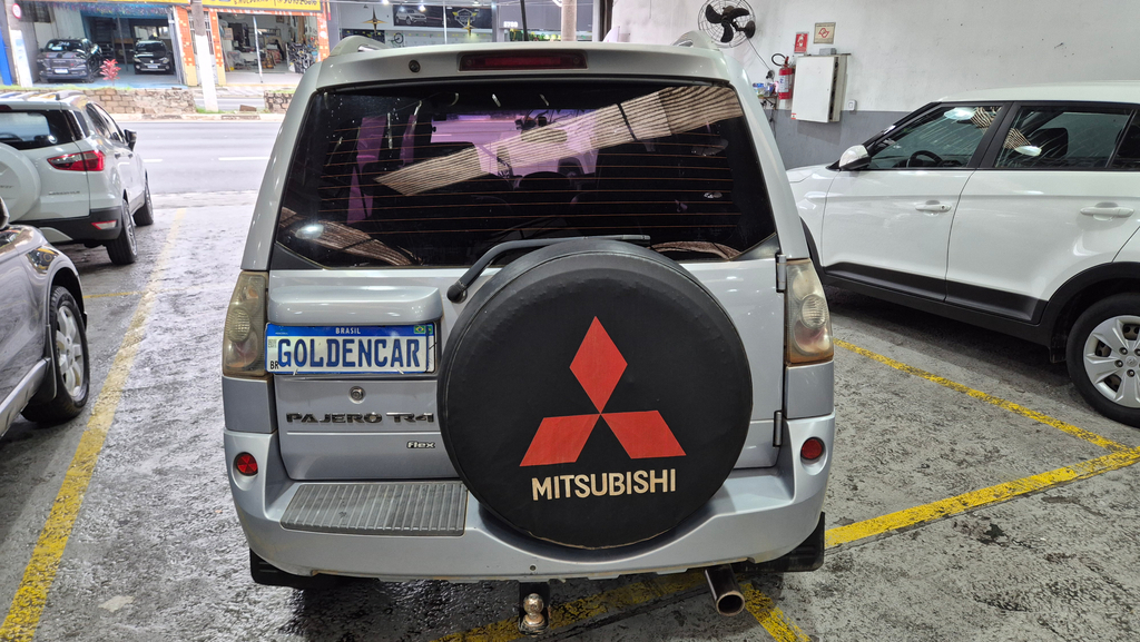 Mitsubishi Pajero TR4 Prata