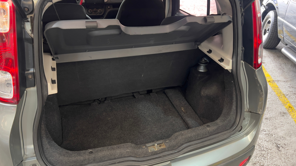 Fiat Uno Cinza