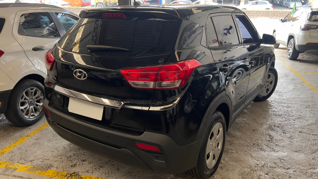 Hyundai Creta Preto