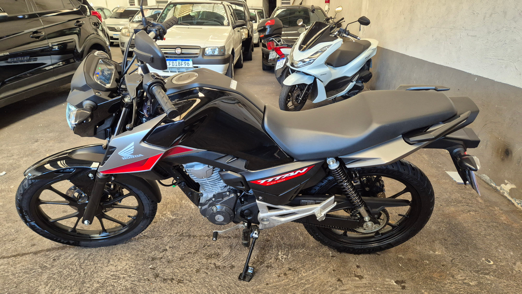 Honda CG 160 Preto