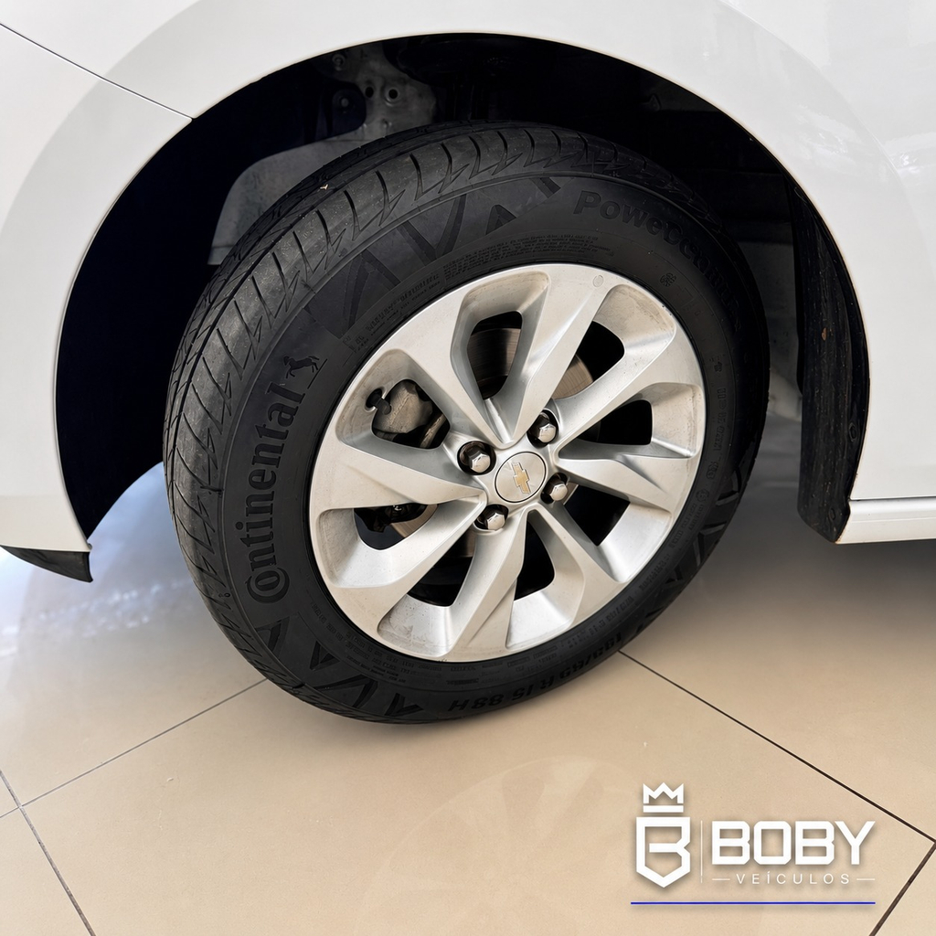 Chevrolet Onix Branco