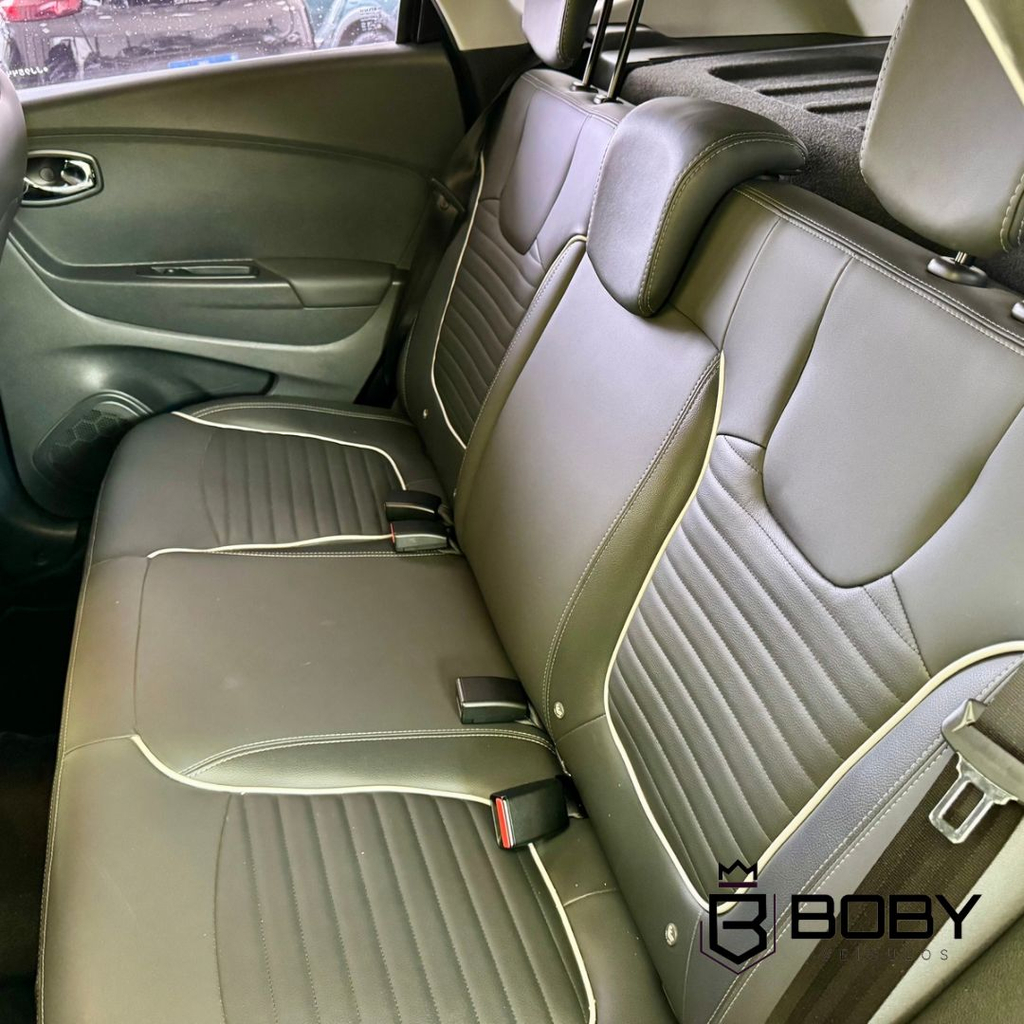Renault Captur Preto