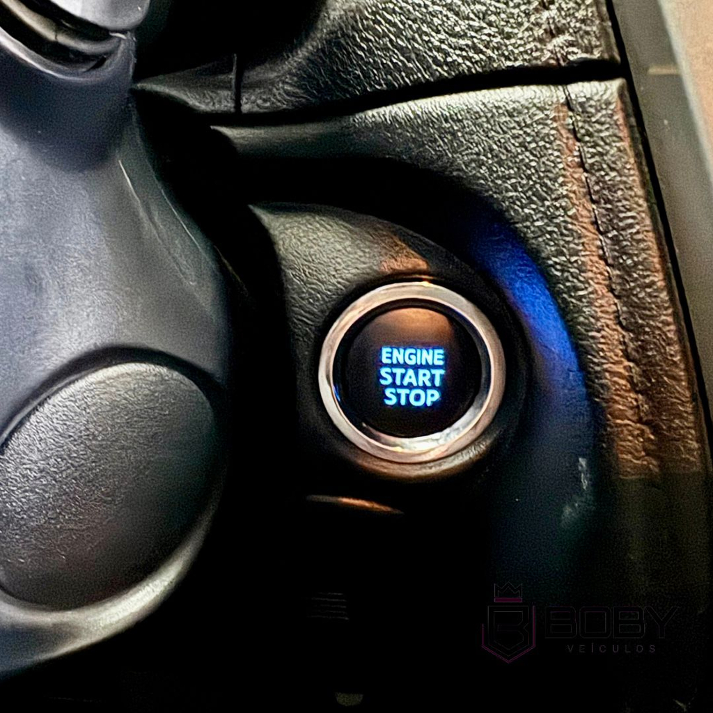 Toyota Yaris Hatch Preto