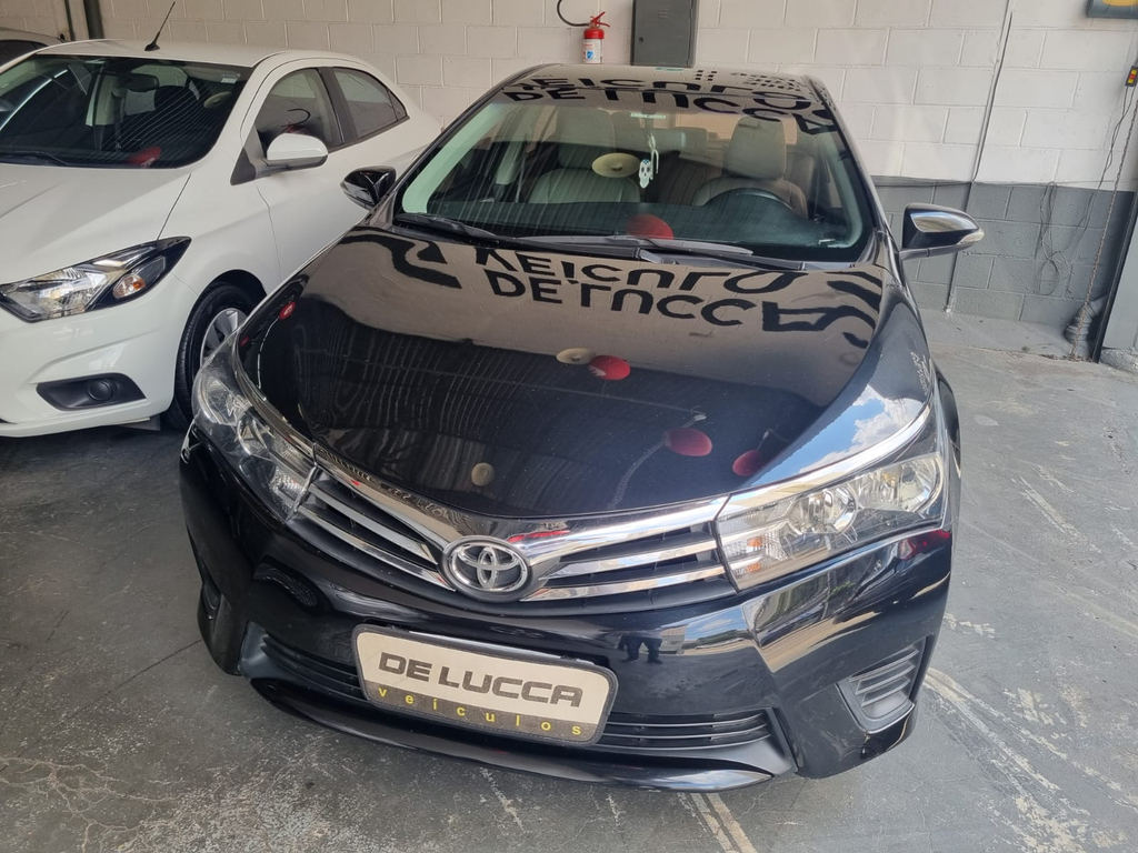 Toyota Corolla Preto