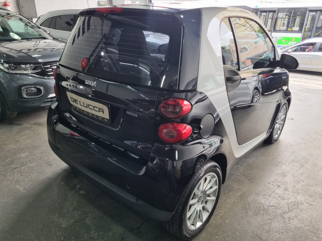 Smart fortwo Coupe Preto