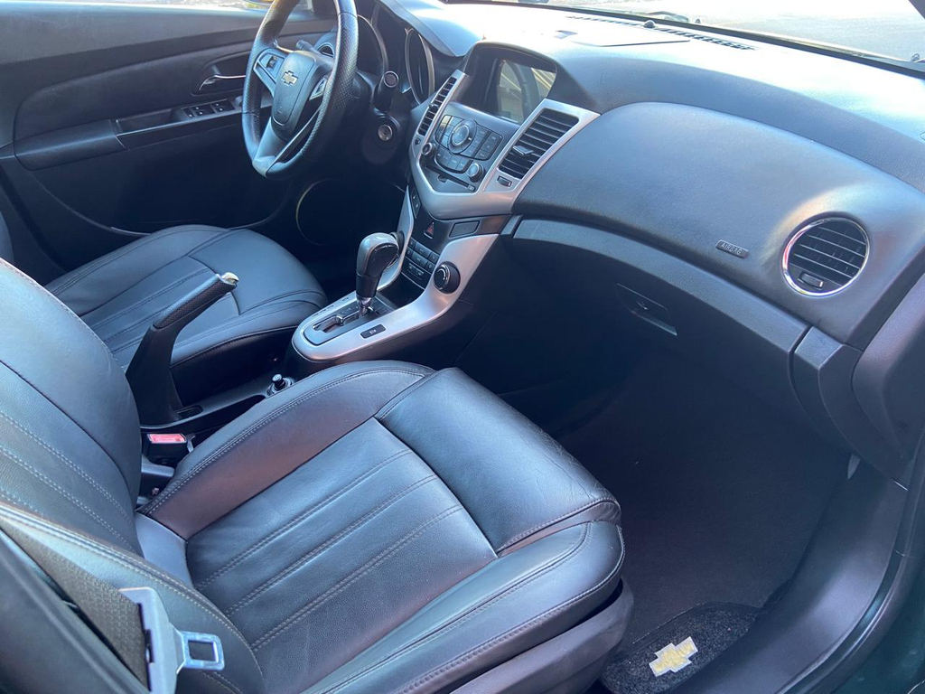 Chevrolet Cruze Verde