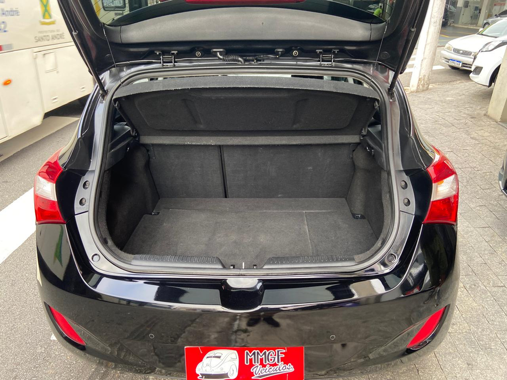 Hyundai i30 Preto