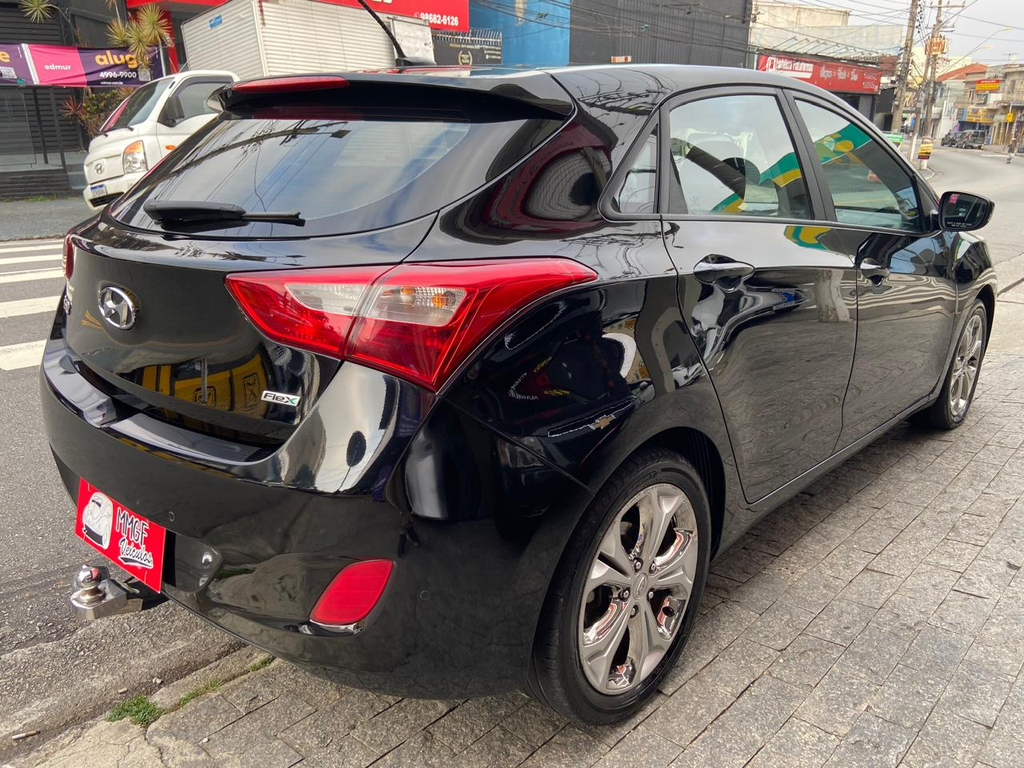 Hyundai i30 Preto