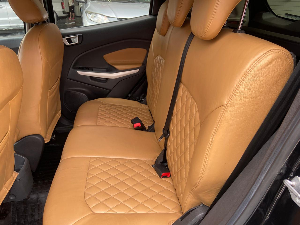 Ford EcoSport Preto