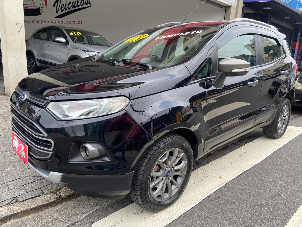 Ford EcoSport Preto
