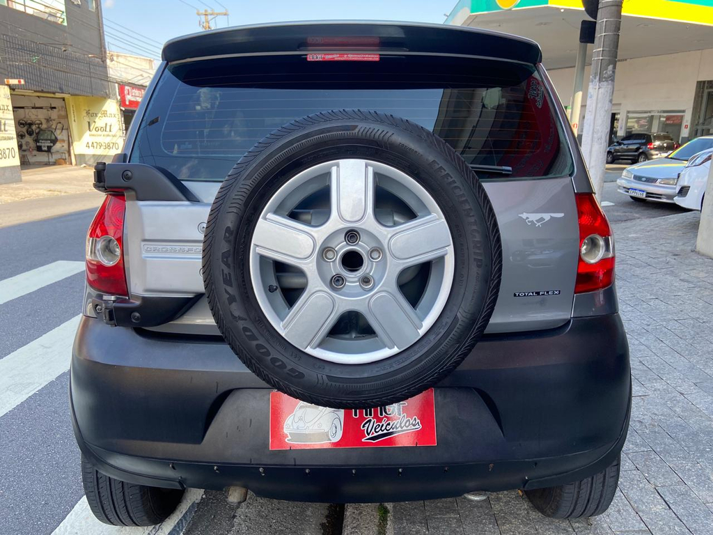 Volkswagen CrossFox Cinza