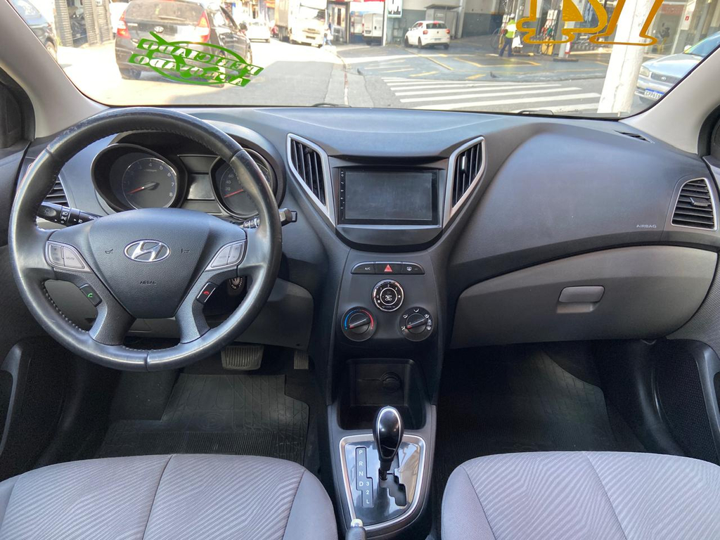 Hyundai HB20 Preto