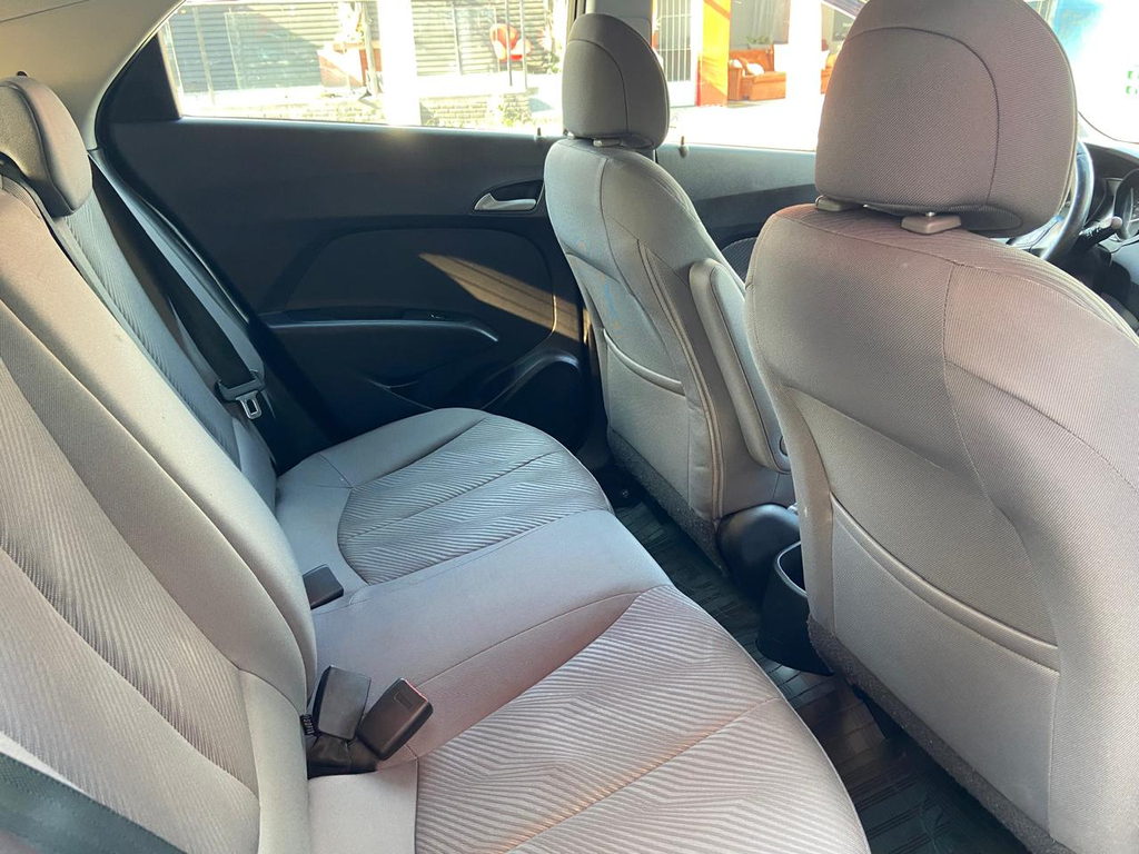 Hyundai HB20 Preto